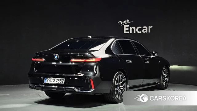 BMW 7 Series (G70) id 3792816 из Кореи 12