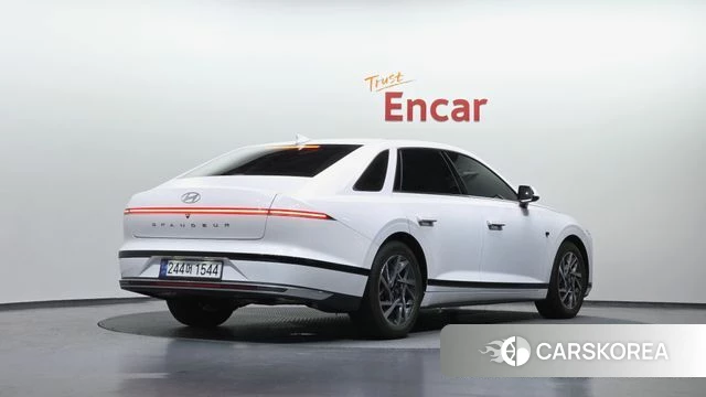 Hyundai Grandeur (GN7) id 3864374 из Кореи 12