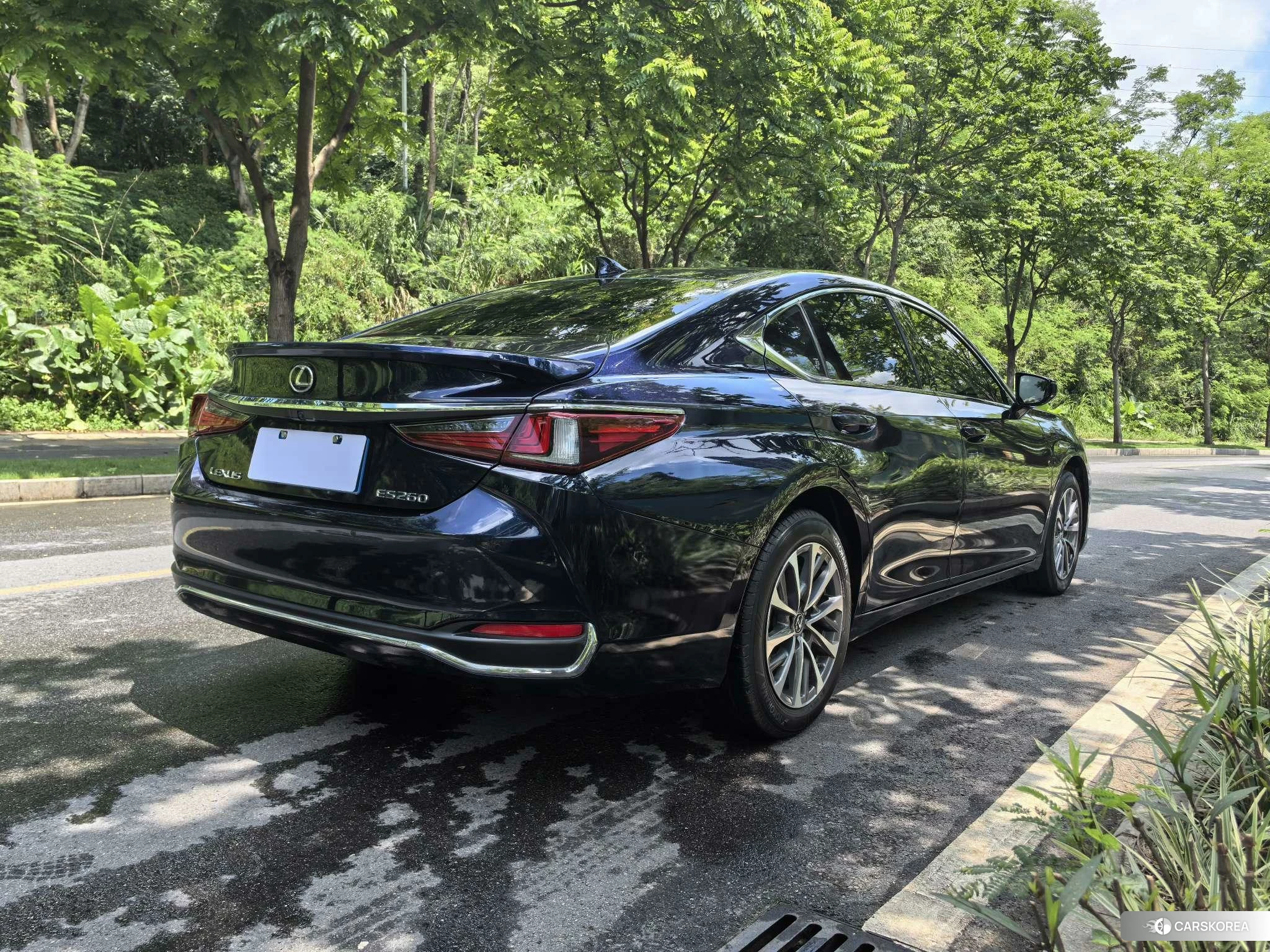 Lexus ES 2022 Синий из Китая, фото 4