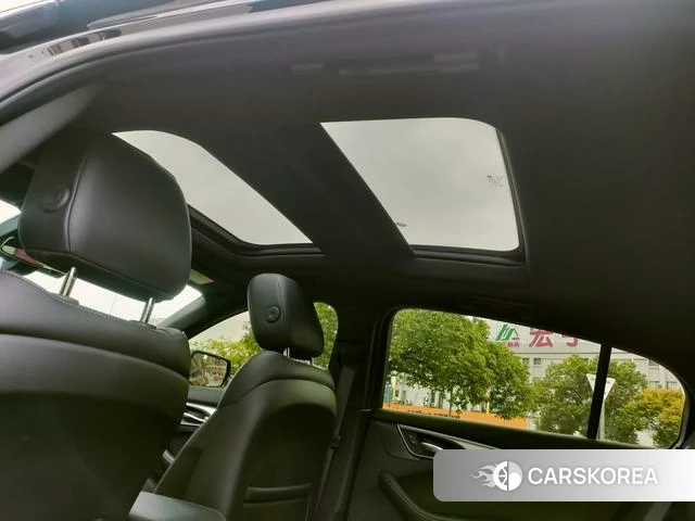 Cadillac CT5 id 3857877 из Китая 12