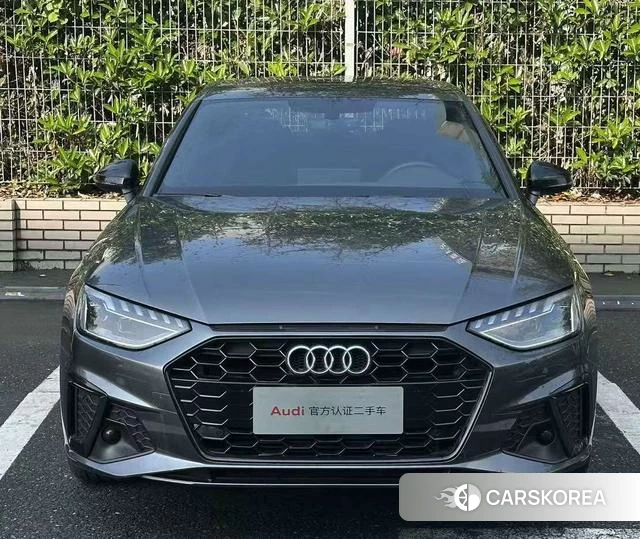 Audi A4L 2023 Темно-серый из Китая, фото 2
