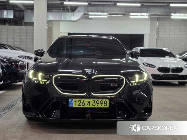BMW M5 (G90) 2025 Черный из Кореи, фото 2