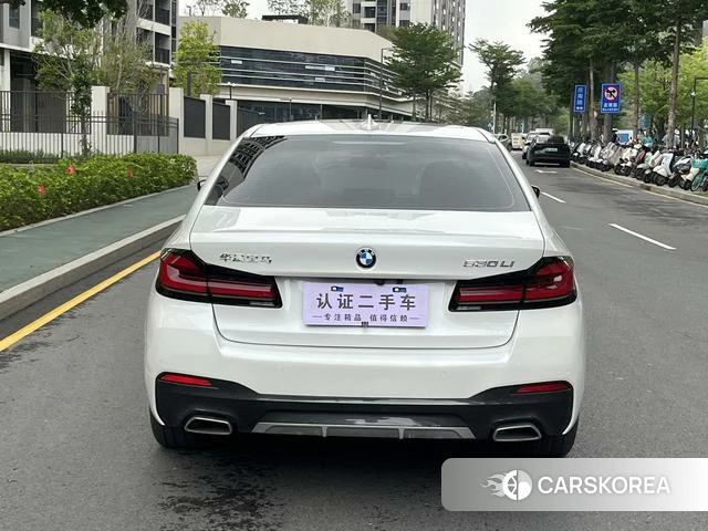 BMW 5 series 2023 Белый из Китая, фото 3