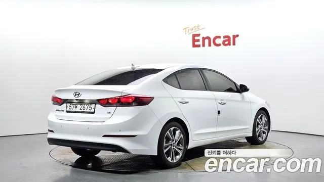 Hyundai Avante AD id 2946378 из Кореи 12