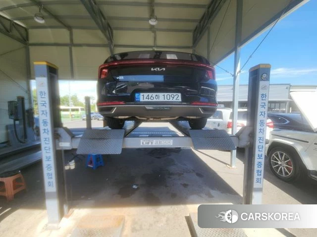 Kia K8 2022 Черный из Кореи, фото 2