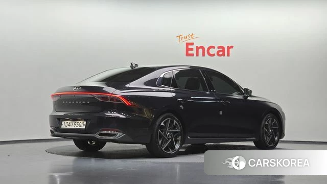 Hyundai The New Grandeur IG id 3885447 из Кореи 12