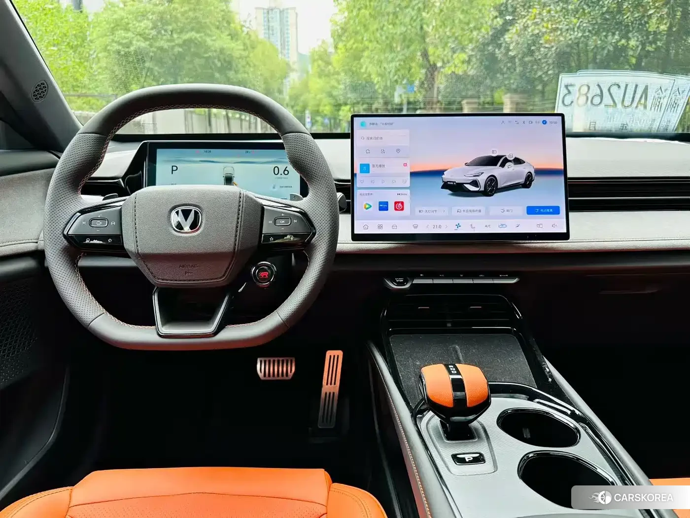 Chang'an UNI-V 2026 Silver/gray из Китая, фото 2