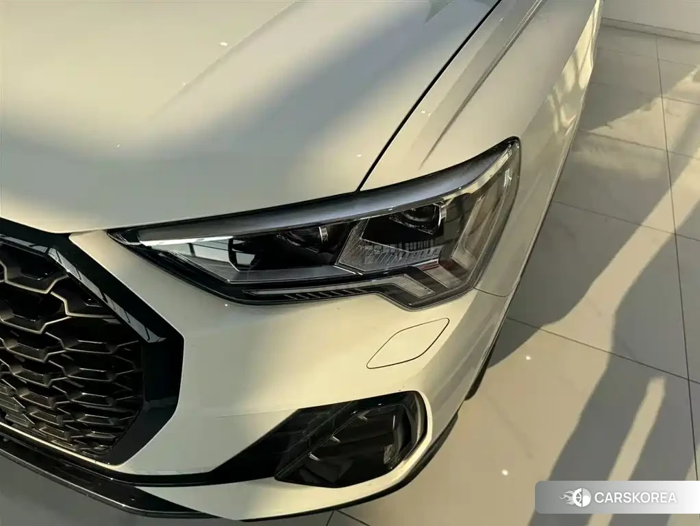 Audi Q3 Sportback id 4589271 из Китая 9