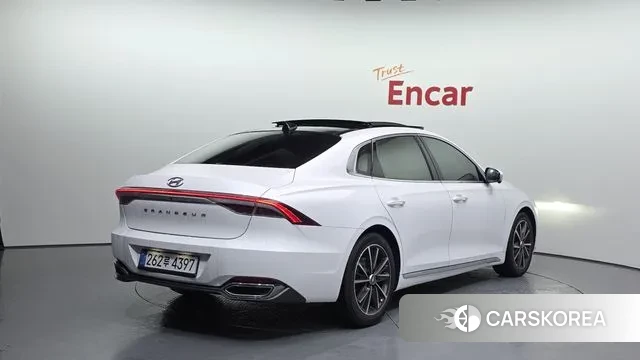 Hyundai The New Grandeur IG id 3238126 из Кореи 12