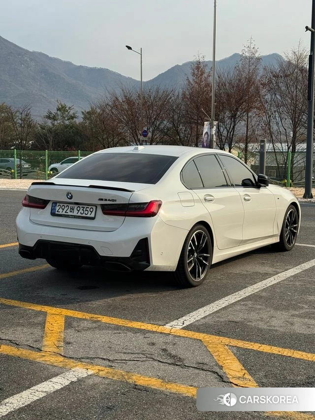 BMW 3 Series (G20) 2024 Белый из Кореи, фото 2