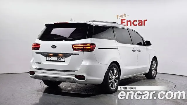 Kia The New Carnival id 2348028 из Кореи 12