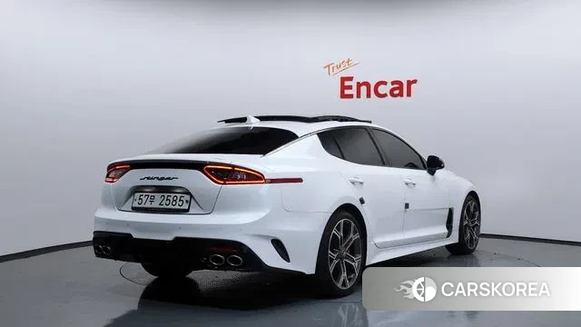 Kia Stinger id 3386229 из Кореи 12