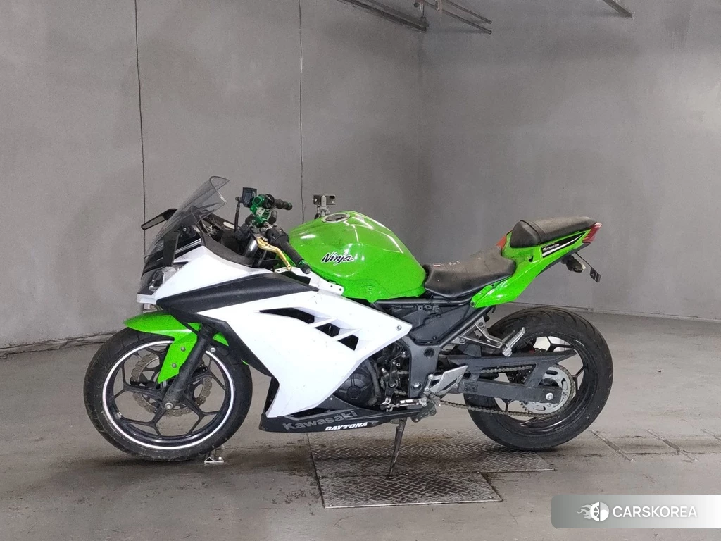 Проданный Kawasaki NINJA 250 2015 из Японии, фото 2