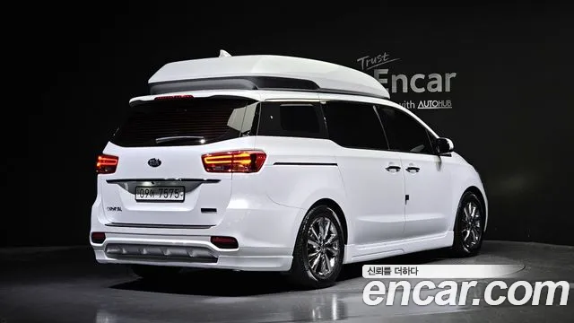 Kia The New Carnival id 2366925 из Кореи 12