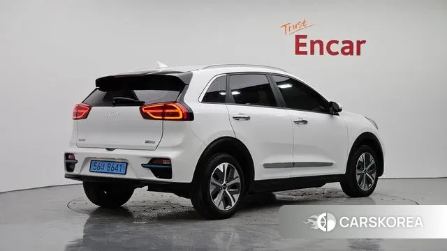 Kia Niro EV id 2939956 из Кореи 12