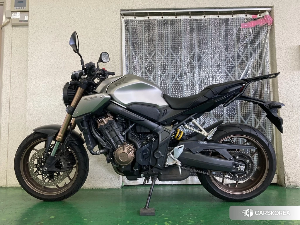 Проданный Honda CB650R 2019 из Японии, фото 2