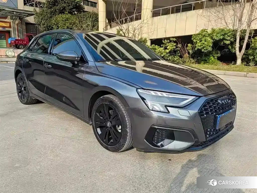 Audi A3 2021 Silver/gray из Китая, фото 2