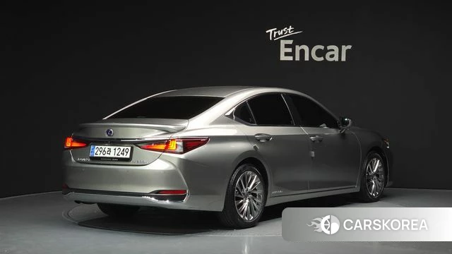 Lexus ES300h 7th generation id 4535190 из Кореи 12
