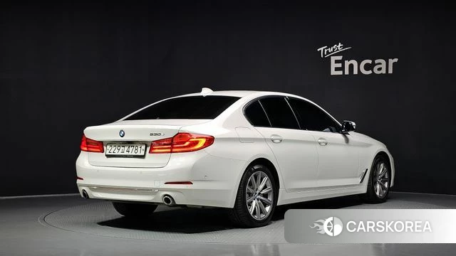 BMW 5 Series (G30) id 4855960 из Кореи 12