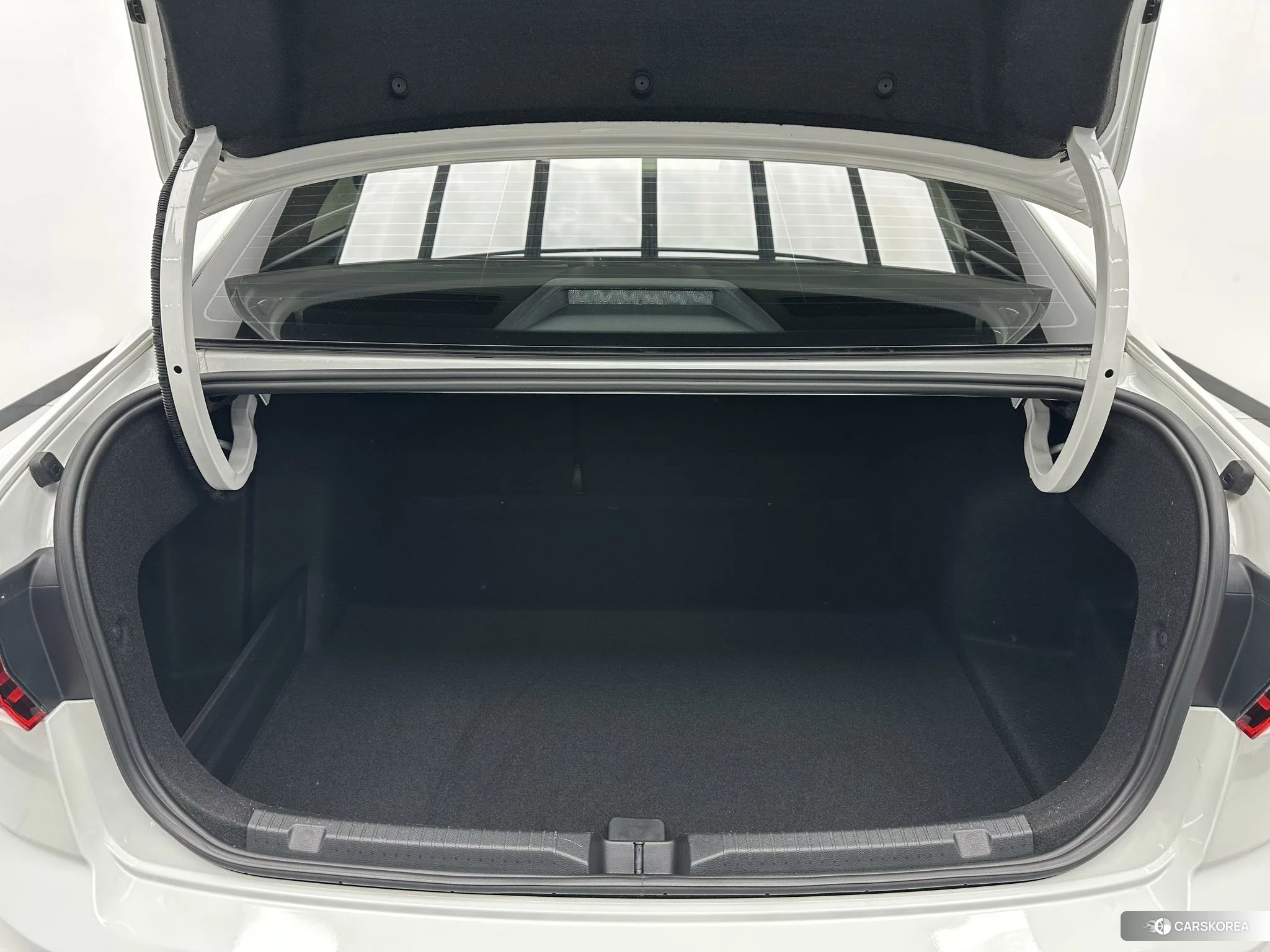 Volkswagen Bora id 4504707 из Китая 10