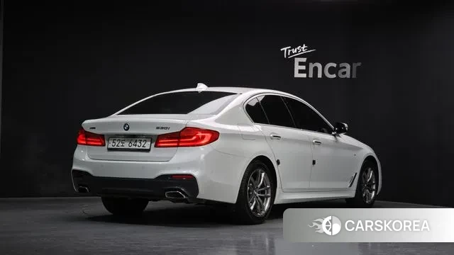 BMW 5 Series (G30) id 3474880 из Кореи 12