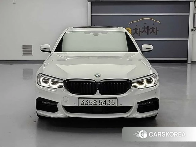 BMW 5 Series (G30) id 4435336 из Кореи 11