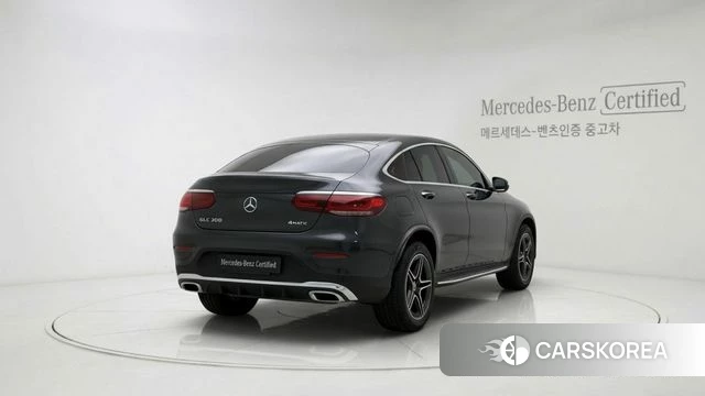 Mercedes-Benz GLC-Class X253 2023 Черный из Кореи, фото 2