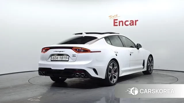 Kia Stinger id 3598784 из Кореи 12