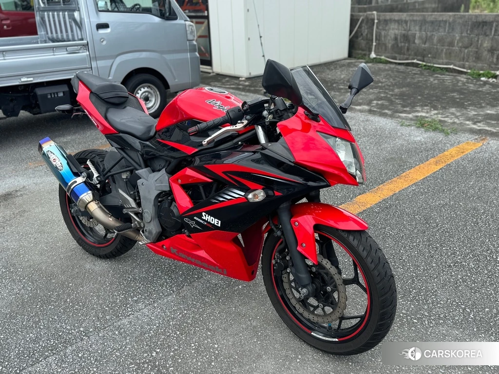 Проданный Kawasaki NINJA 250 2015 из Японии