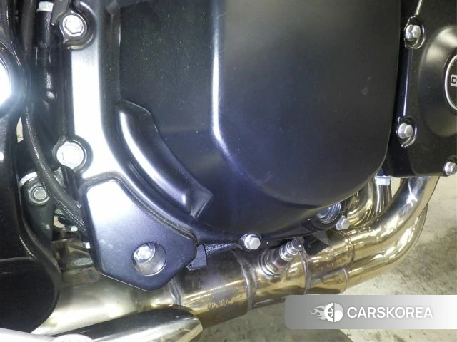 Engine photo