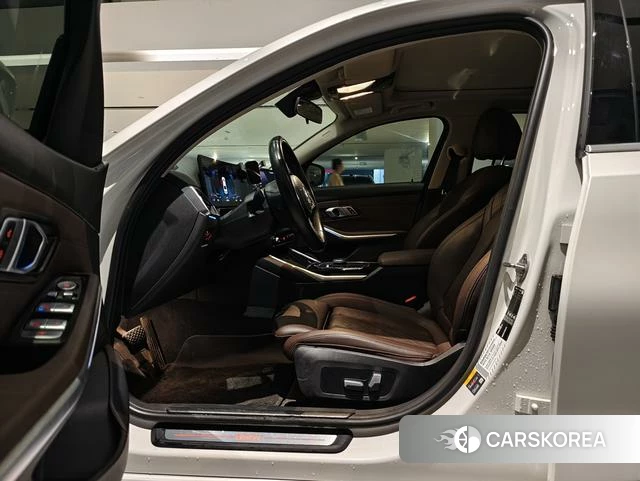 BMW i3 2023 Белый из Китая, фото 2