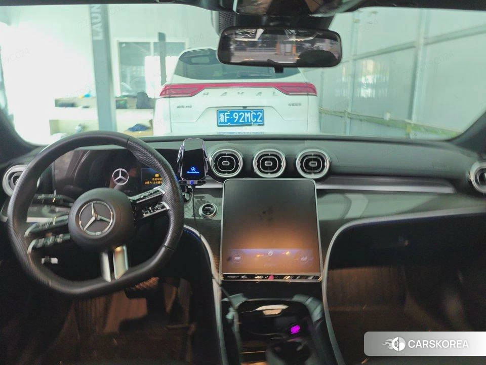 Mercedes-Benz Class C 2023 Белый из Китая, фото 2