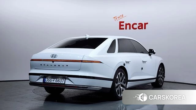 Hyundai Grandeur (GN7) id 4308920 из Кореи 12