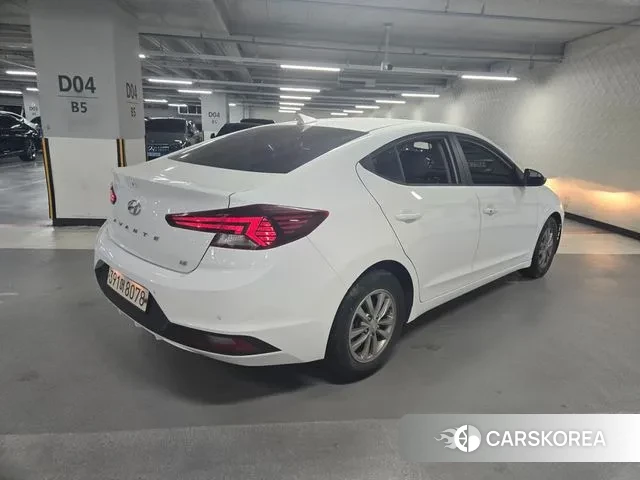 Hyundai The New Avante AD id 3434269 из Кореи 12