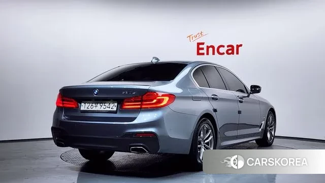 BMW 5 Series (G30) id 3676941 из Кореи 12