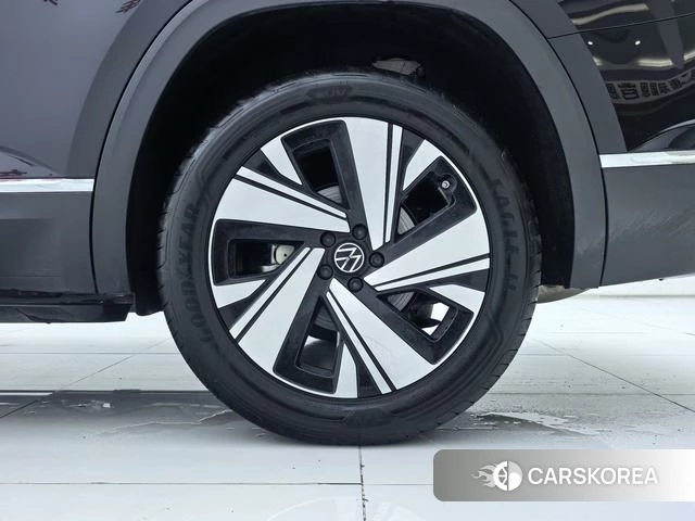 Volkswagen Tourang id 4329058 из Китая 12