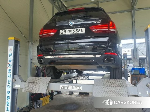 BMW X5 (F15) 2018 Черный из Кореи, фото 2