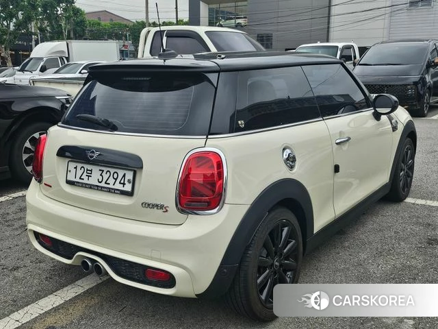 Mini Cooper S 2018 Жемчужный цвет из Кореи, фото 4