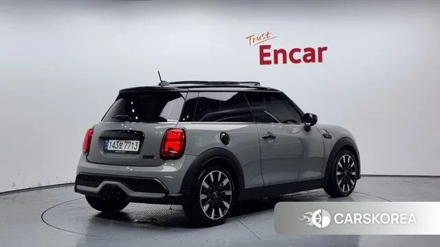 Mini Cooper S id 2984937 из Кореи 12