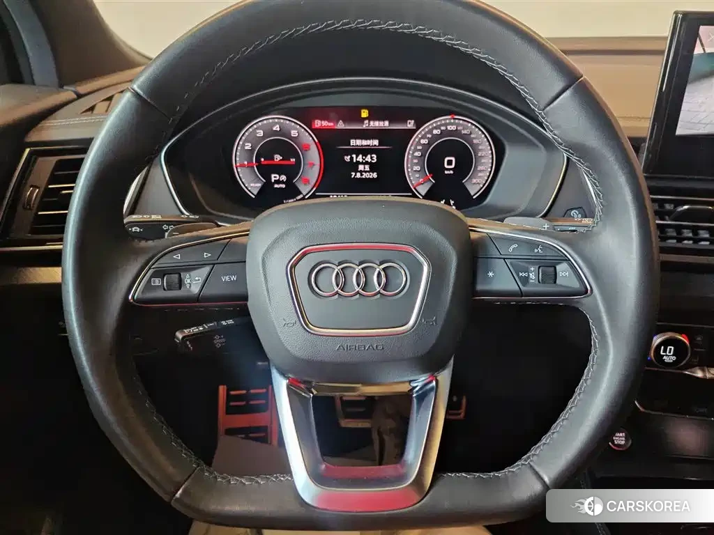 Audi Q5L id 4679501 из Китая 12