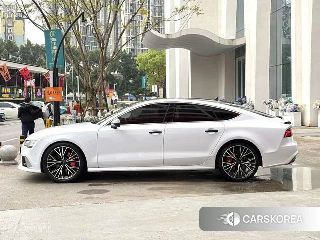 Audi A7 2018 Белый из Китая, фото 6