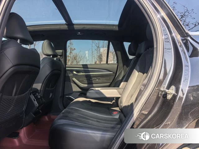 Geely Automobile Xingyue L 2024 Черный из Китая, фото 2