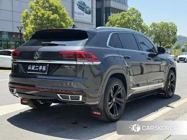 Volkswagen Tourang id 4321343 из Китая 7