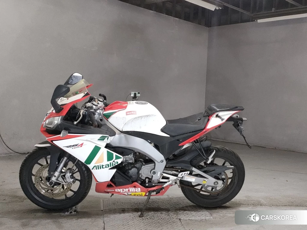 Проданный Aprilia RS4 125 2012 из Японии