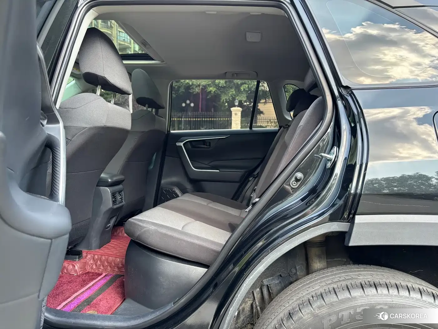 Toyota RAV4 id 4628293 из Китая 8
