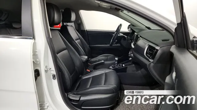 Kia Stonic id 2520267 из Кореи 12