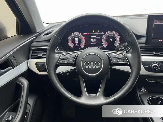 Audi A4L id 4299961 из Китая 12