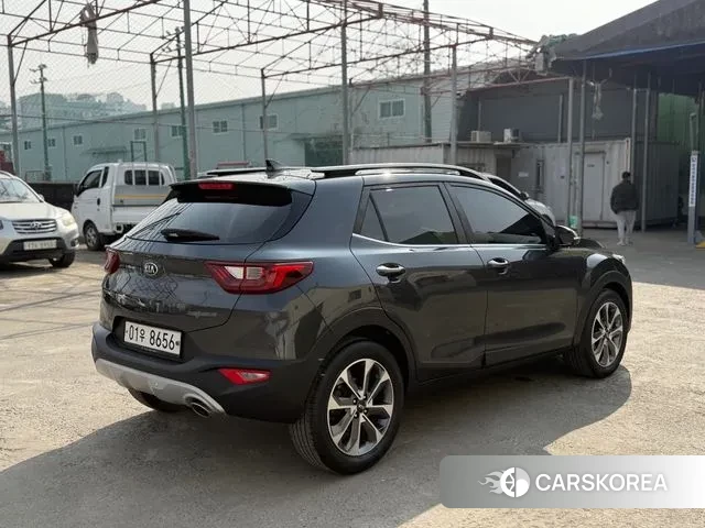 Kia Stonic id 3695005 из Кореи 12