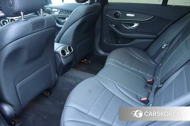 Mercedes-Benz Class C id 4207070 из Китая 12