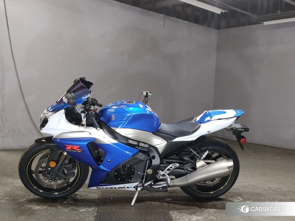 Проданный Suzuki GSX-R1000 2011 из Японии